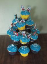 James' cupcake tower